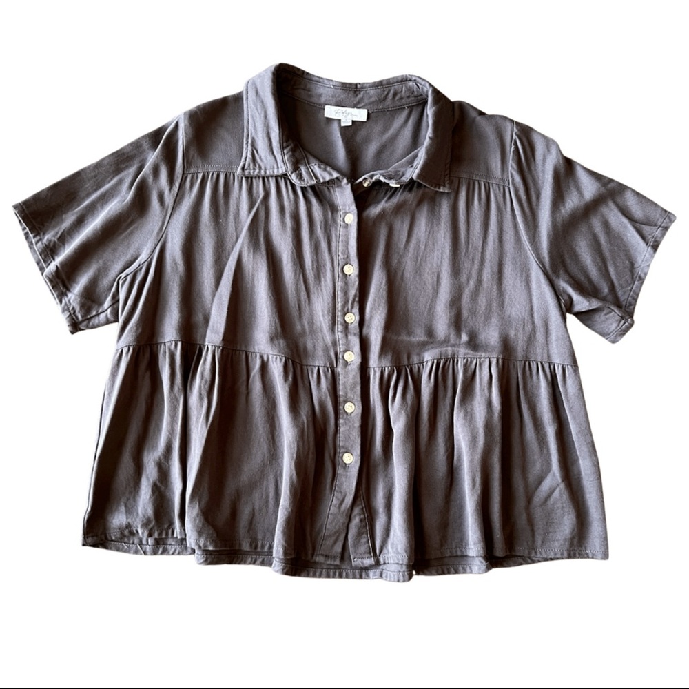 Peplum Button Up Shirt Collared Shirt Size Large | Semi-Crop Fit